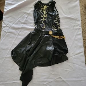 Dance costume